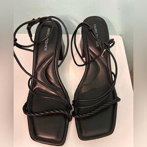 Marc Fisher Black Malyn Strappy Block Heel Sandal SZ 10